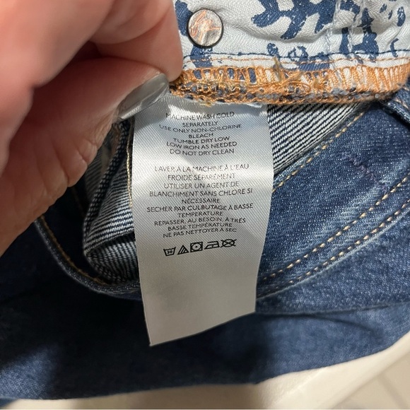 We The Free Free People Mid Rise Straight Leg Cropped Jeans Chewed Hem Size 25 - Picture 8 of 9